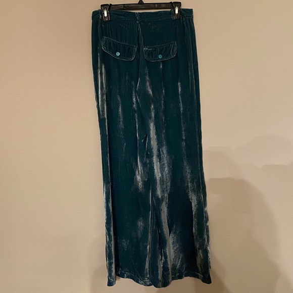 Pants - Picture 2 of 4